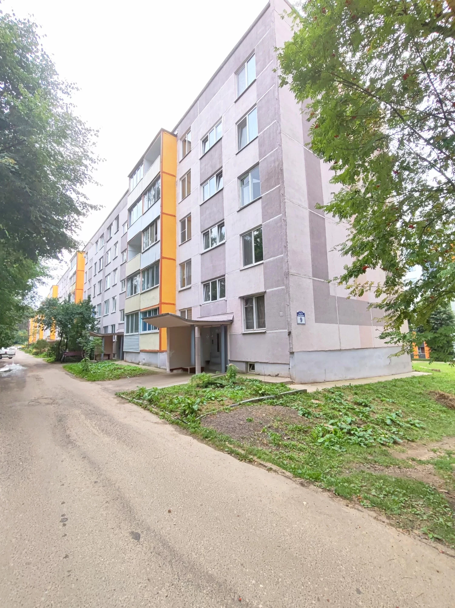 Купить 3-комнатную квартиру, Орша, Георгия Семенова ул. 9