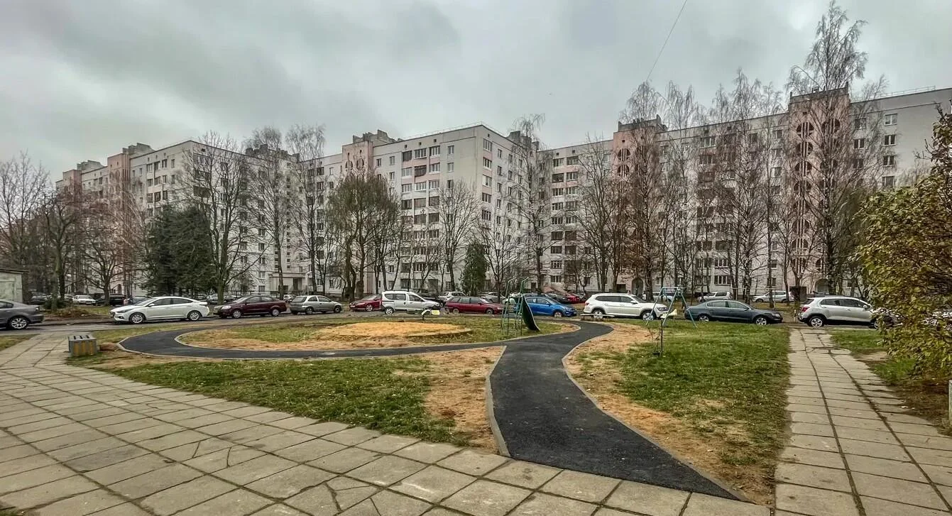 Купить 3-комнатную квартиру, Минск, Дунина-Марцинкевича ул. 2/2